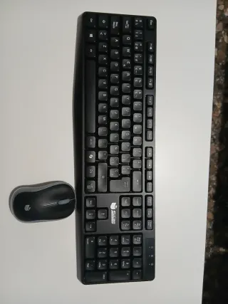 Teclado y ratón inalámbrico negro/gris
