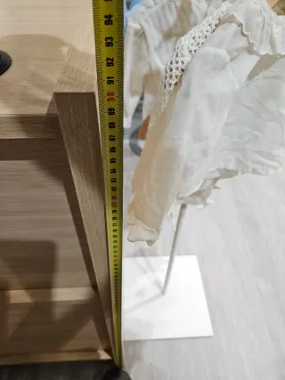 Mostrador de tienda color natural