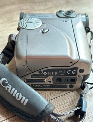 Canon MV4i Videocámara