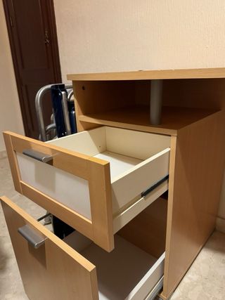 Mesa de estudio madera y cristal