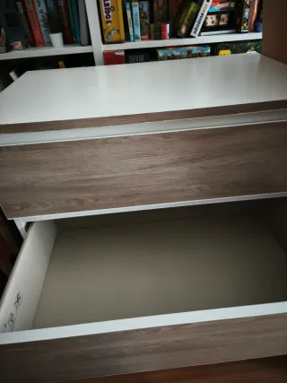 Cómoda Malm 4 cajones Ikea