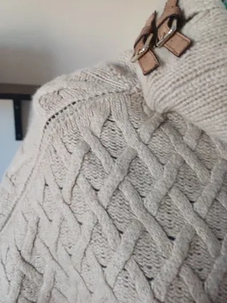 Poncho Massimo Dutti Beige Talla Única