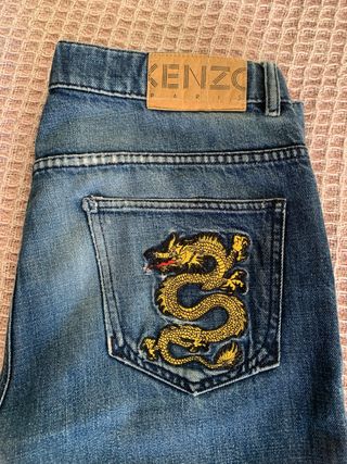 Pantalones vaqueros Kenzo con dragón dorado