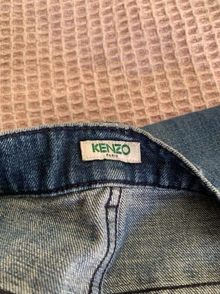Pantalones vaqueros Kenzo con dragón dorado