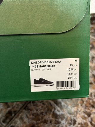 Zapatillas Lacoste Negras y Blancas
