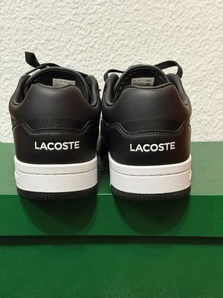 Zapatillas Lacoste Negras y Blancas
