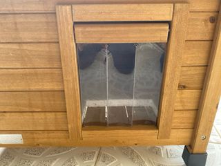 Casa madera gatos Kerbl Rustica exterior