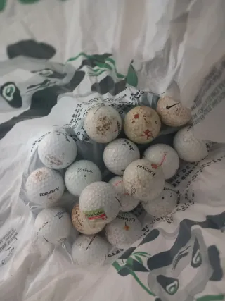 Pelotas de Golf Variadas (Usadas)