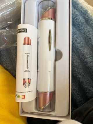 Limpiador Facial Eléctrico Rosa y Blanco