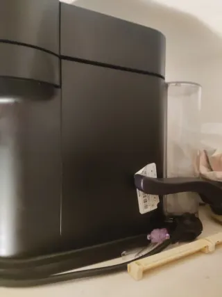 Cafetera Nespresso Krups Vertuo Next Negra