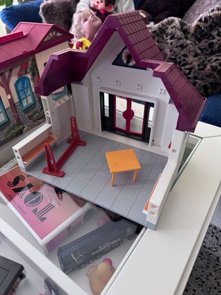 Lote Playmobil Comisaría , colegio y granja