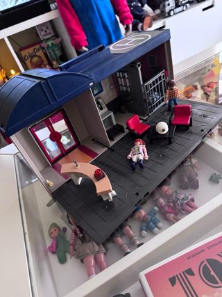 Lote Playmobil Comisaría , colegio y granja