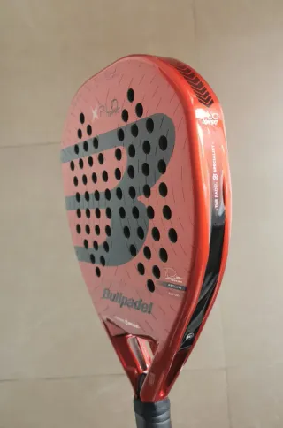 Pala y Mochila Bullpadel Martín Di Nenno