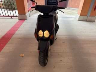 Yamaha Neos 49cc Scooter Año 2002 aprox.