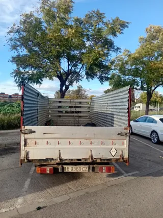 nissan trade trade 2000