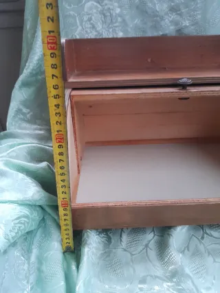 Antico cestino porta pane in legno