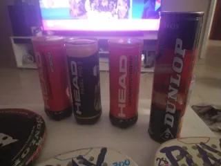 Raqueta pádel Vairo 5.1 + Pelota están como se ven