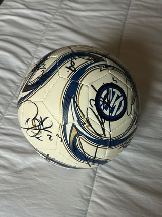 Pallone Inter Autografato Rosa 2022/23