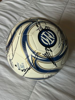 Pallone Inter Autografato Rosa 2022/23