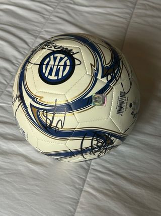Pallone Inter Autografato Rosa 2022/23