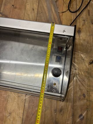 Vitrina expositora con calor para bar