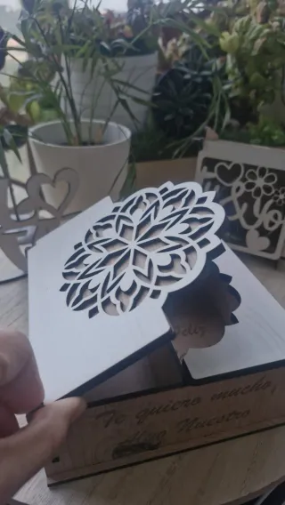 Joyero madera tallado personalizado