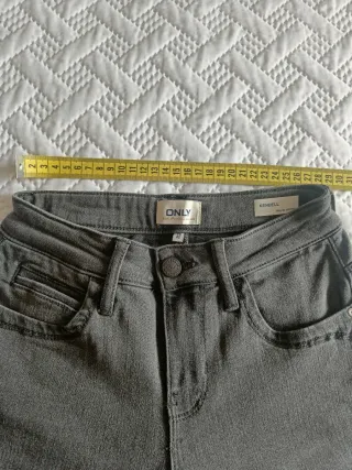 Pantalón vaquero Skinny gris Only