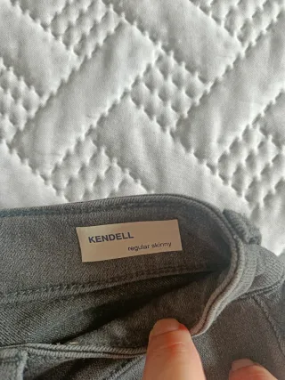 Pantalón vaquero Skinny gris Only