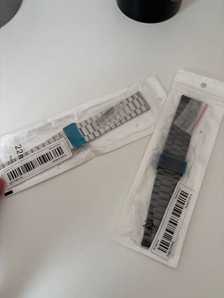 Correas de Reloj 22mm (Plata y Negro)