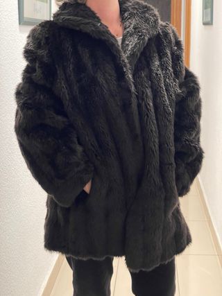 Chaquetón pelo sintético talla 46