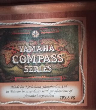 Guitarra Acústica Yamaha CPX 5 VS Cutaway