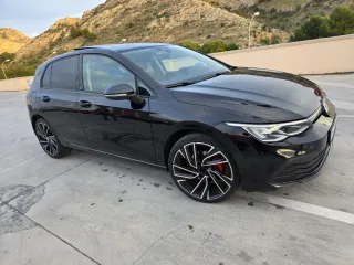 Volkswagen Golf 2021