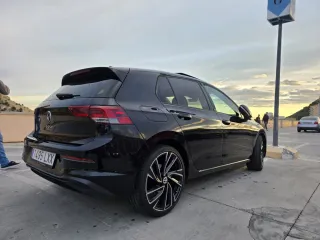 Volkswagen Golf 2021