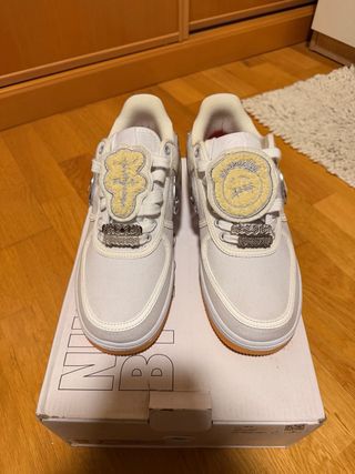 Nike Air Force 1 Dorado Blanco