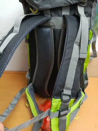 Mochila 50L Senderismo y Aventura