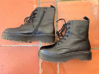 Botines Tulipano Negros Talla 40