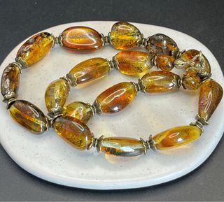Ámbar en bronce/ Collares de Ámbar