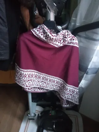 Sciarpa con fantasia geometrica