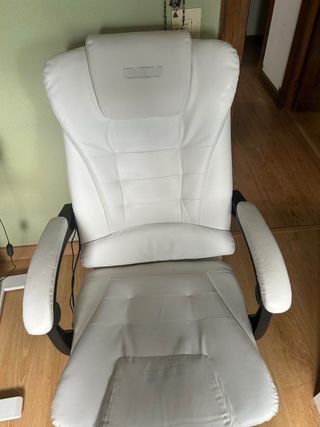 Silla estudio reclinable con reposapiés y masaje