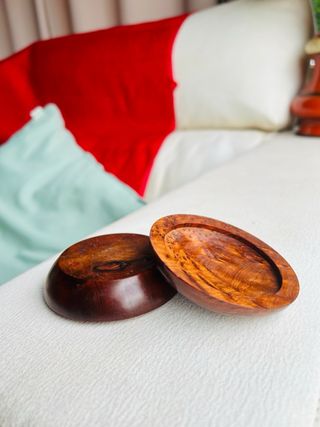 Cajita de madera de tuya vintage
