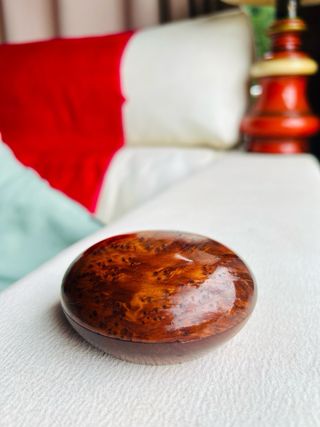 Cajita de madera de tuya vintage