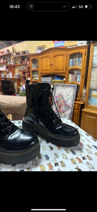 Botas charol negras plataforma talla 39