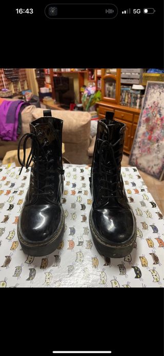 Botas charol negras plataforma talla 39