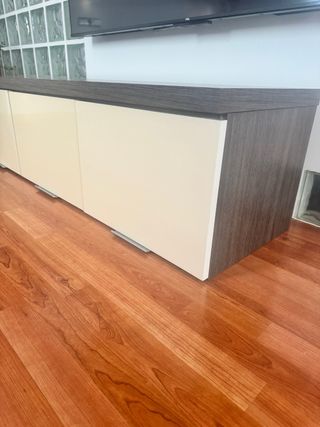 Mueble TV 4 puertas