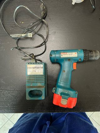 Makita 6222D