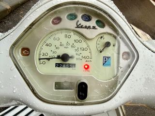 Piaggio Vespa Primavera 125 LX 2011