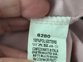 Blusa rosa con volantes