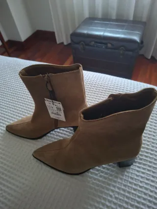Botines nuevos color beige/marrón