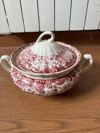 Sopera La Cartuja de Sevilla Roja