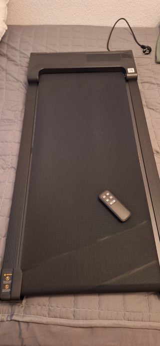 Tapis roulant nero con telecomando